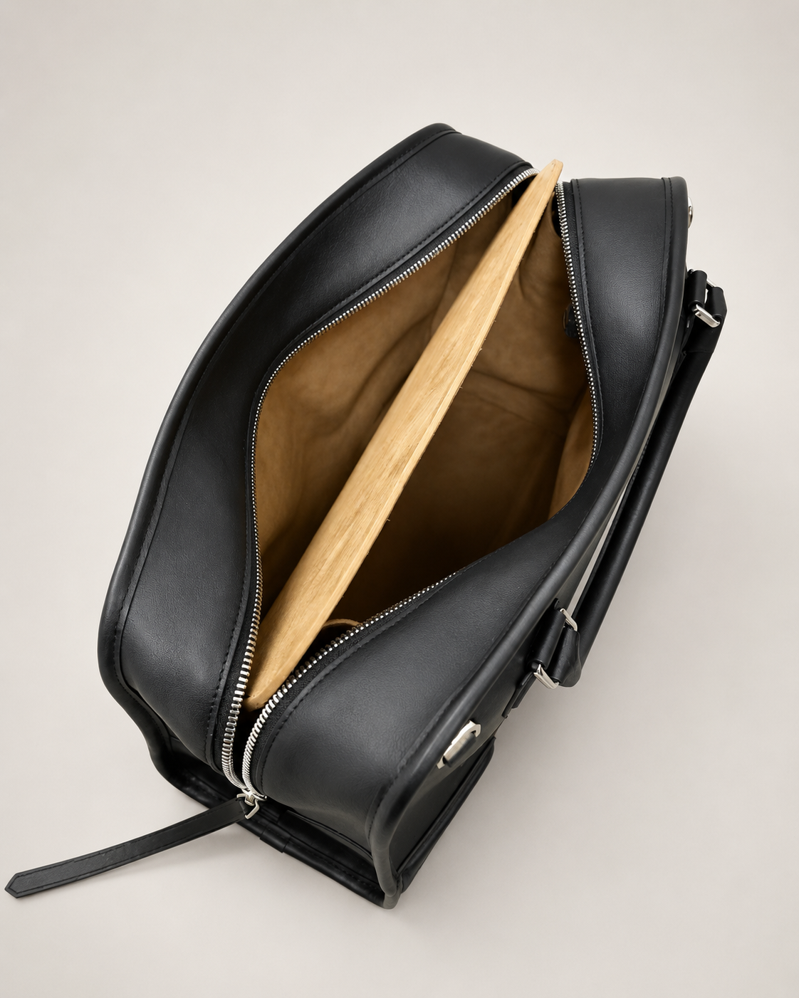 Loe tote image 4
