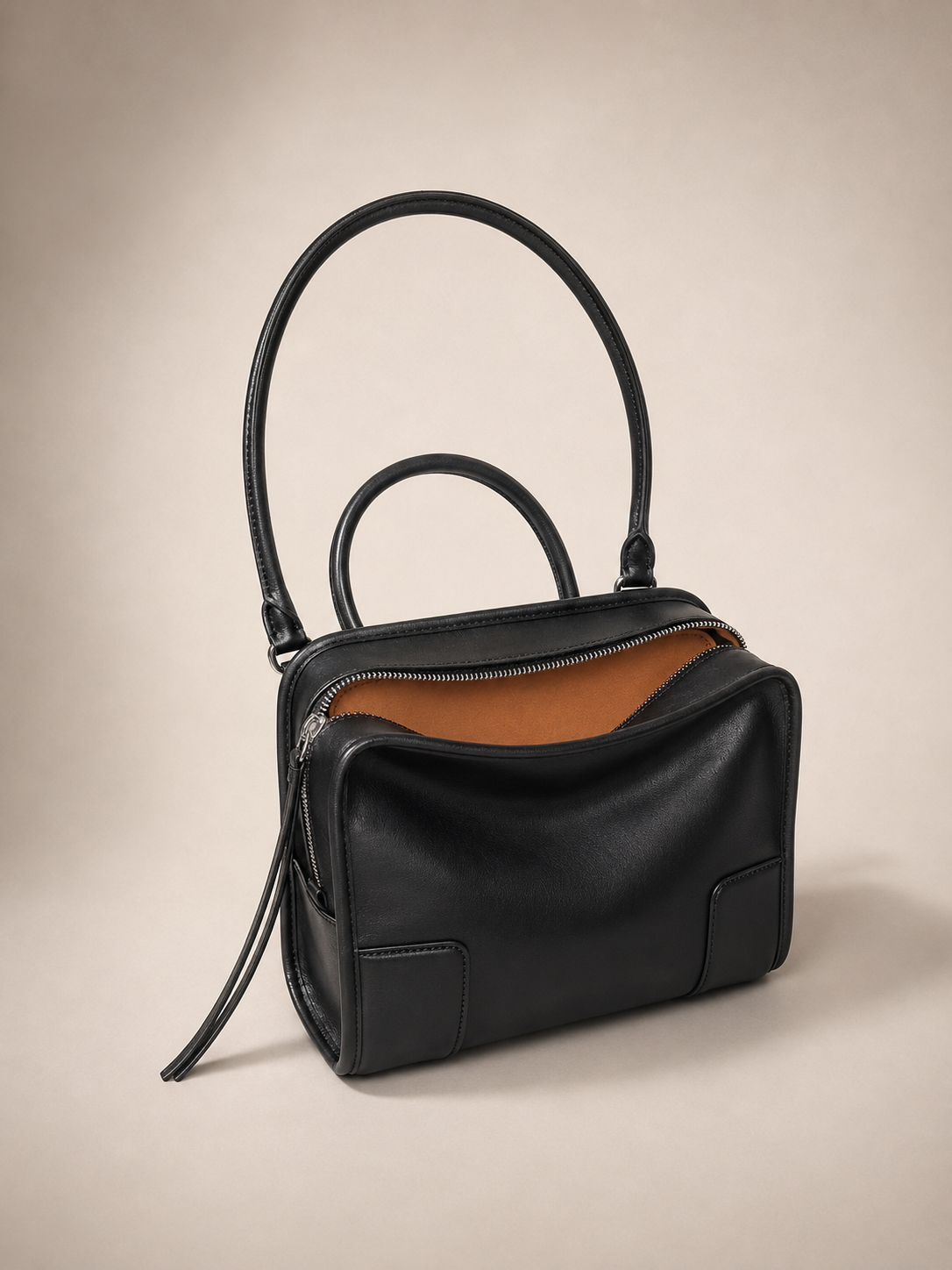 Loe tote image 5