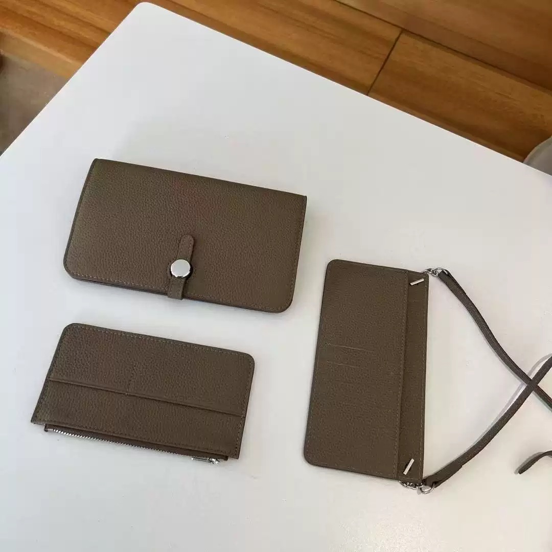 Brown thumbnail