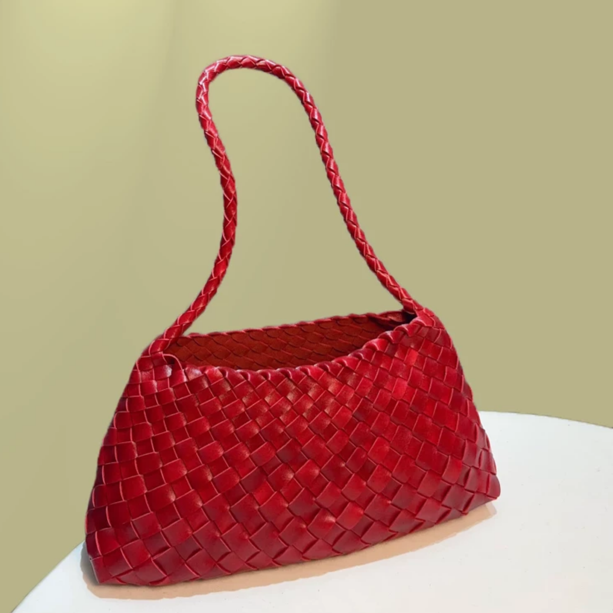 Red thumbnail