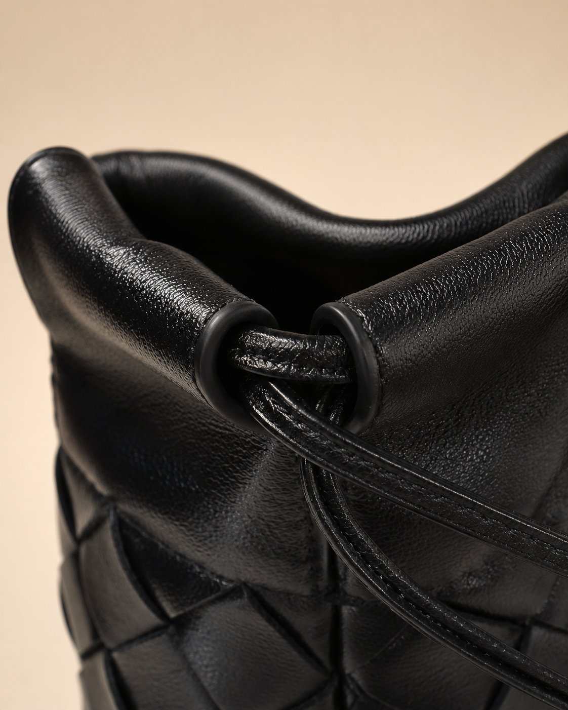 Gio woven lambskin image 6