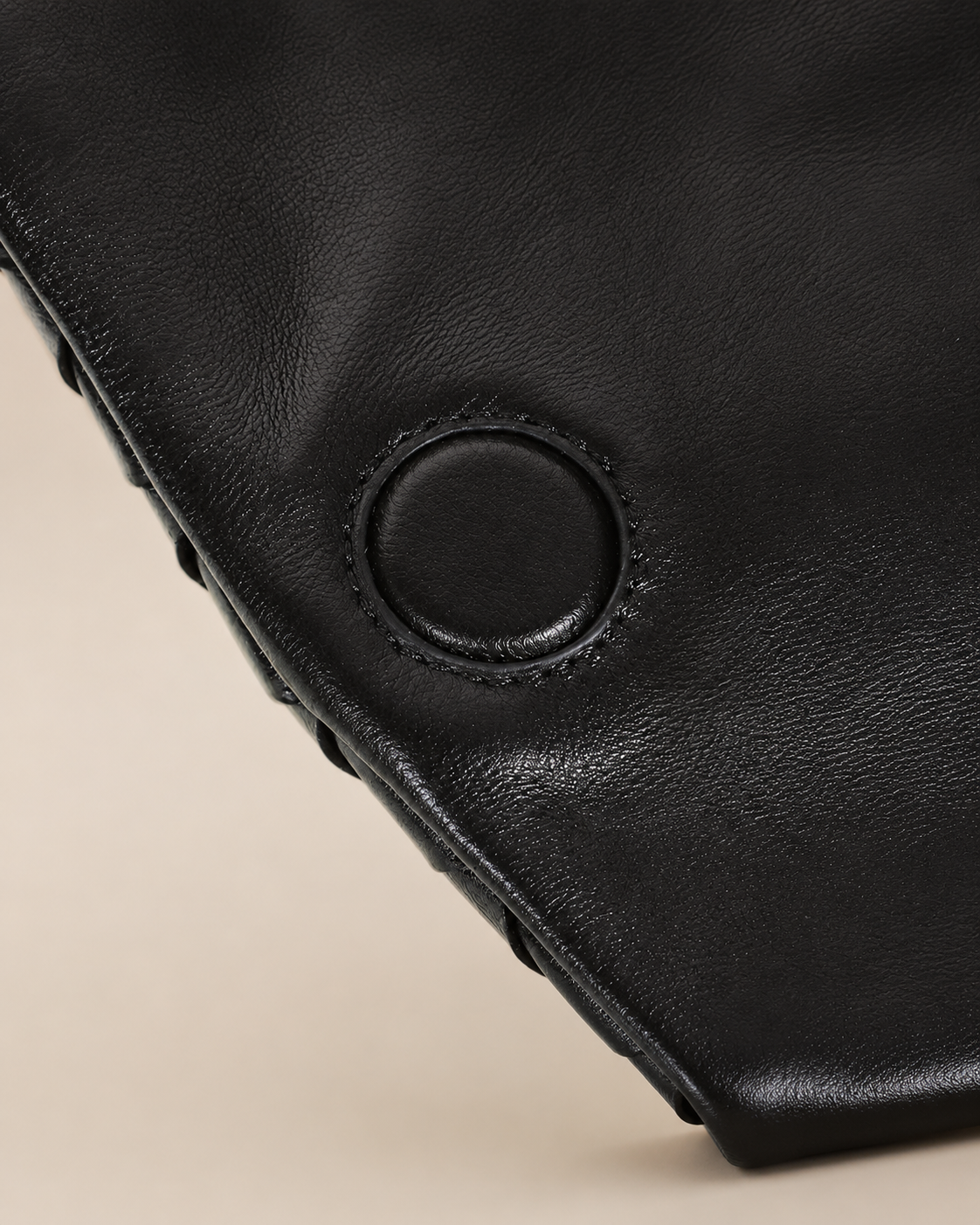 Gio woven lambskin image 7