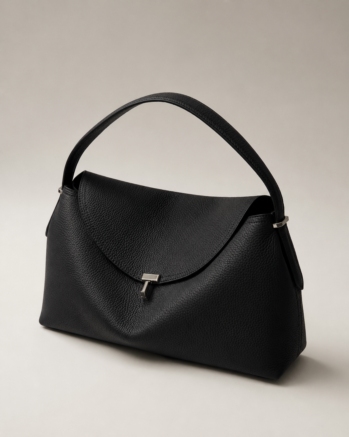 T tote image 5