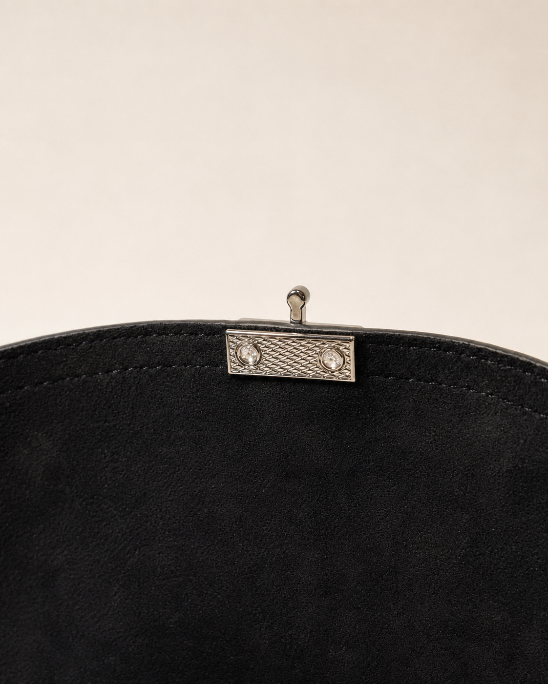 T tote image 8