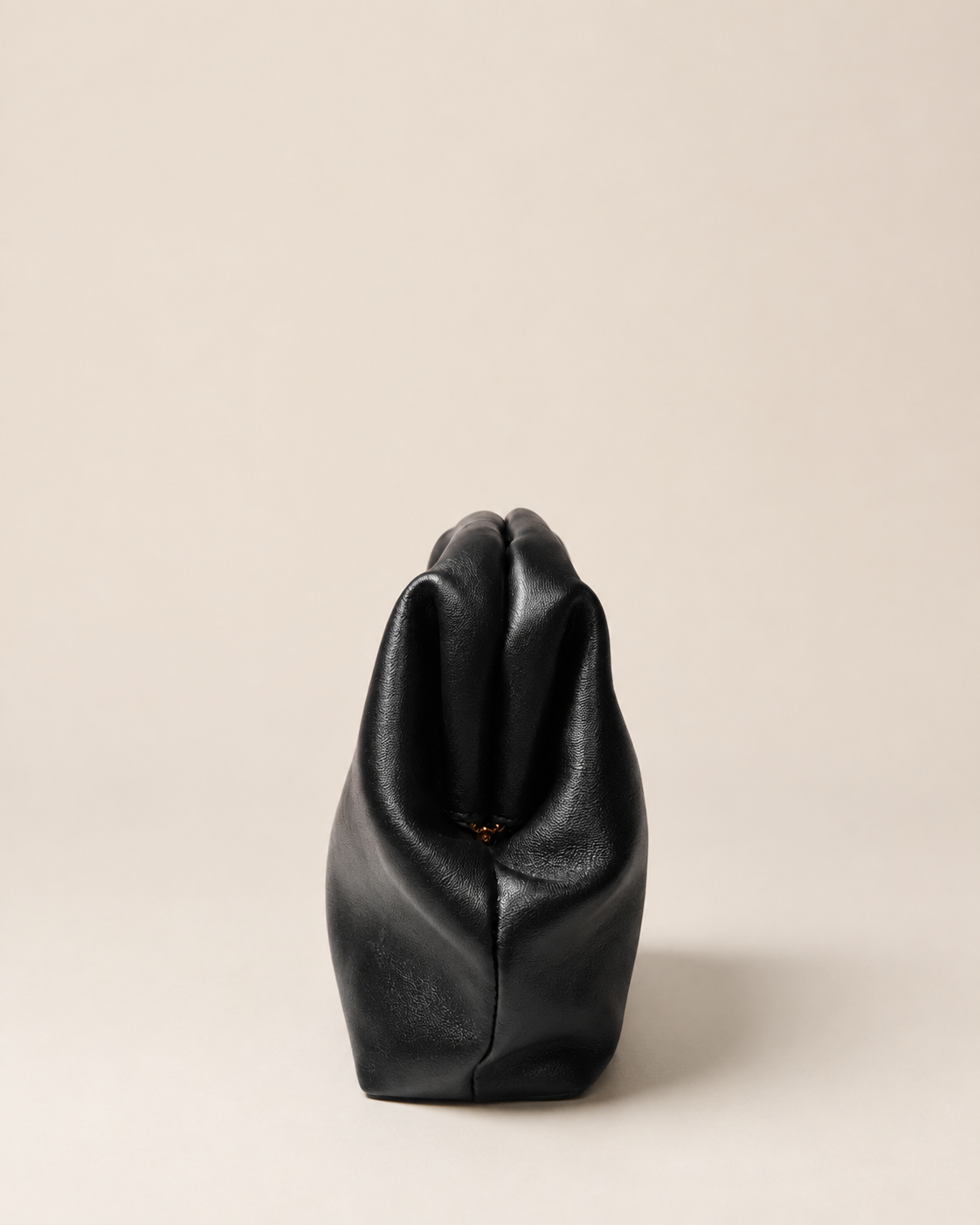 M clutch image 3