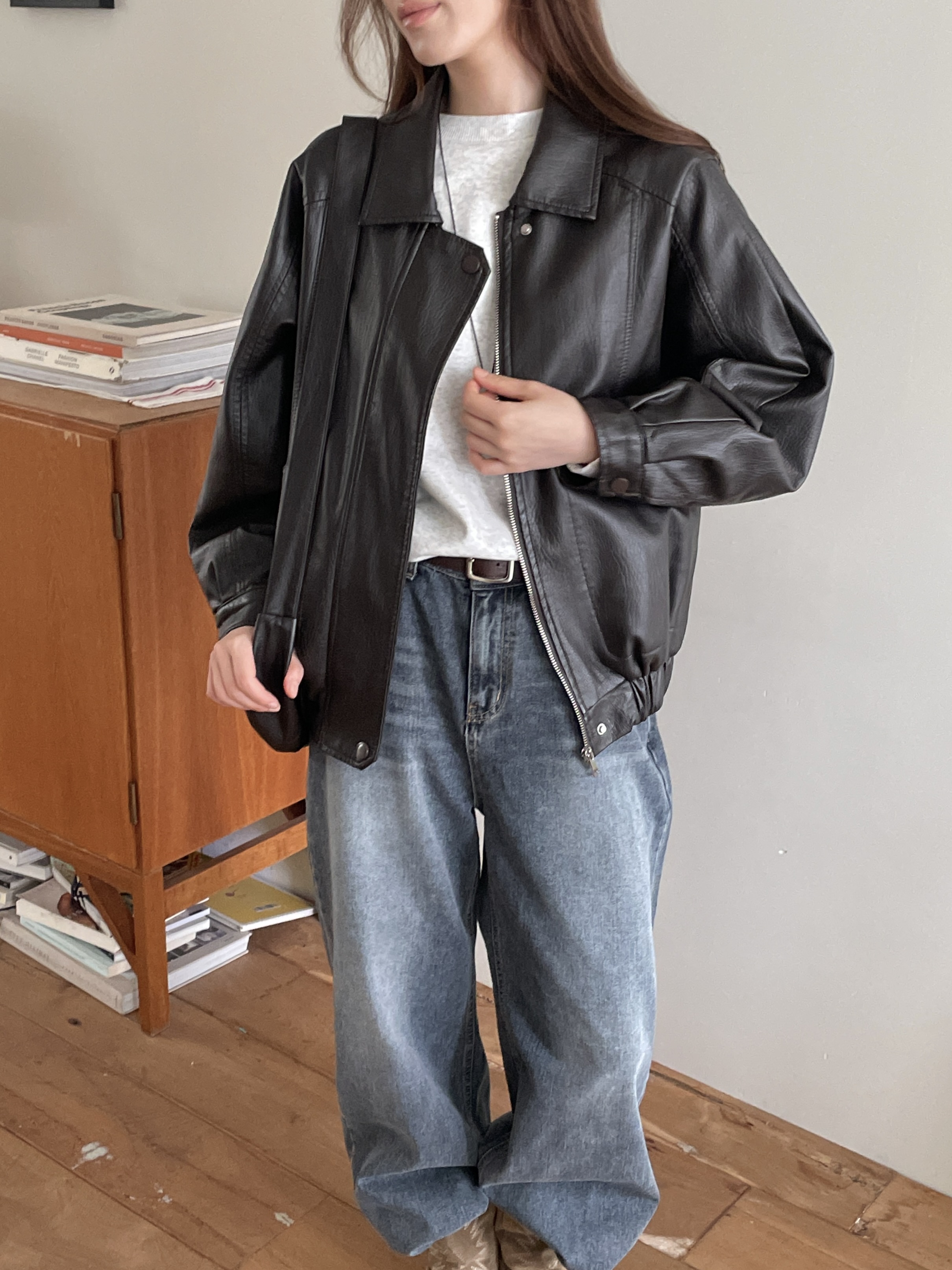 Leme leather jacket & crossbody bag set image 13