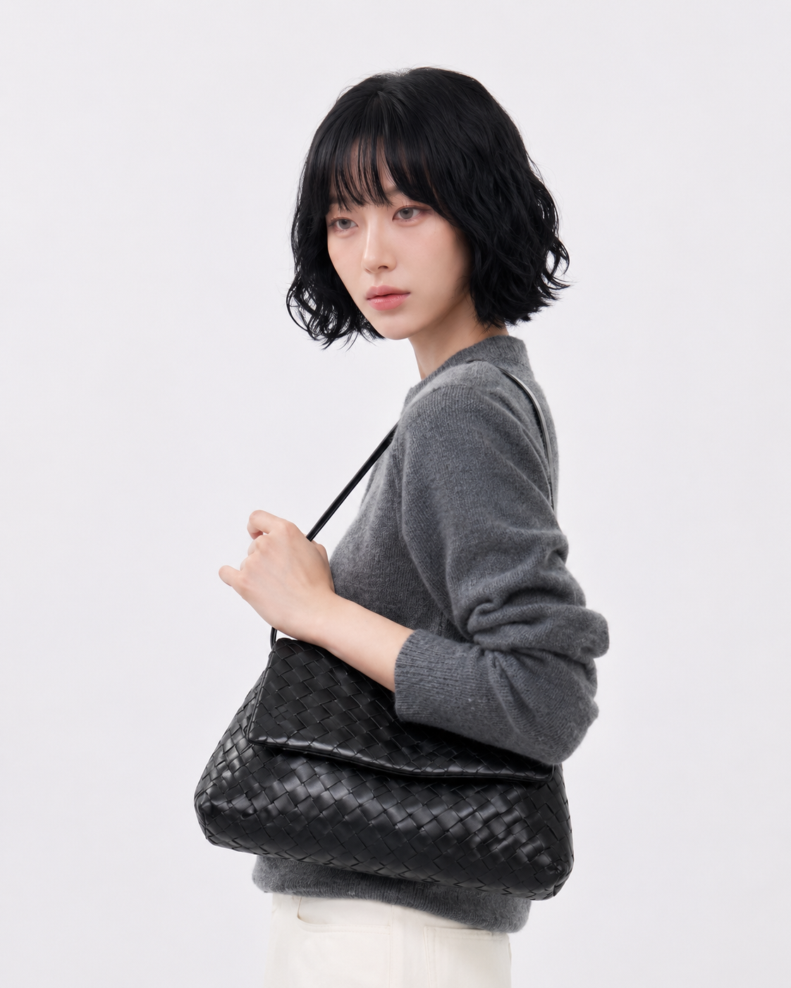 Gio woven lambskin model view