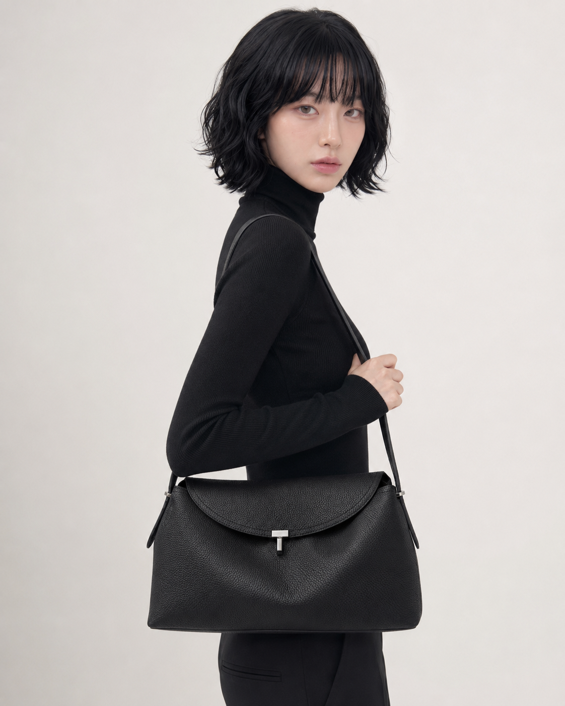 T tote model view